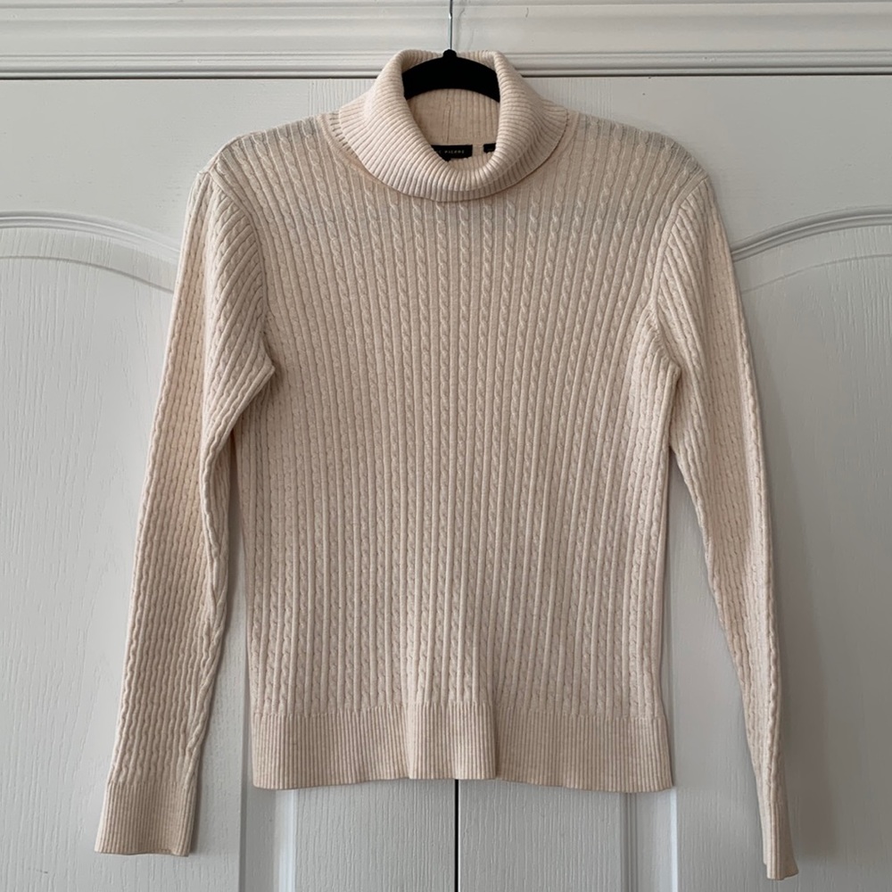 NWOT Jeanne Pierre sweater